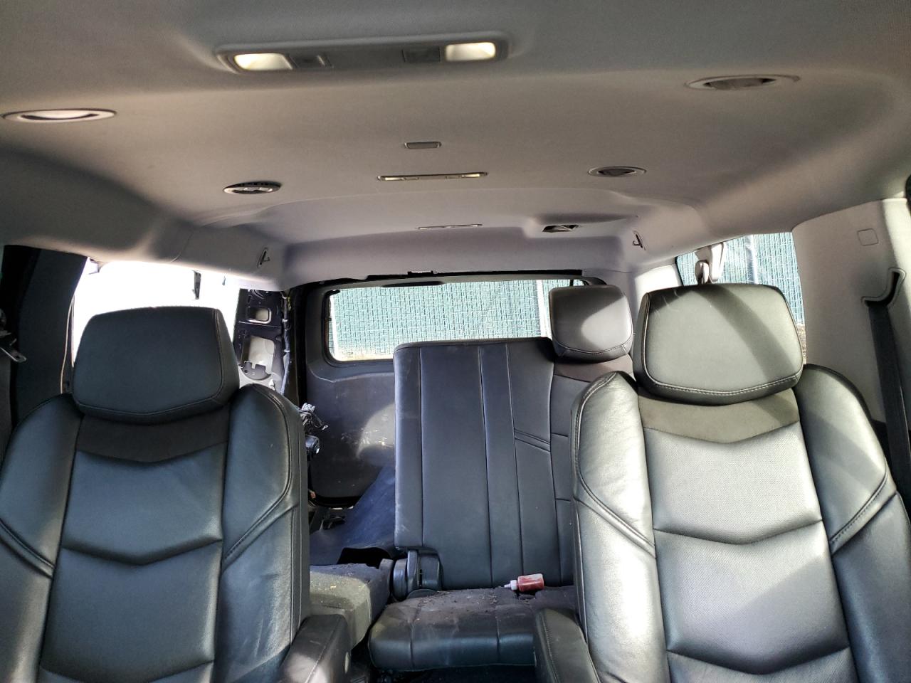 2018 Cadillac Escalade - Image 10