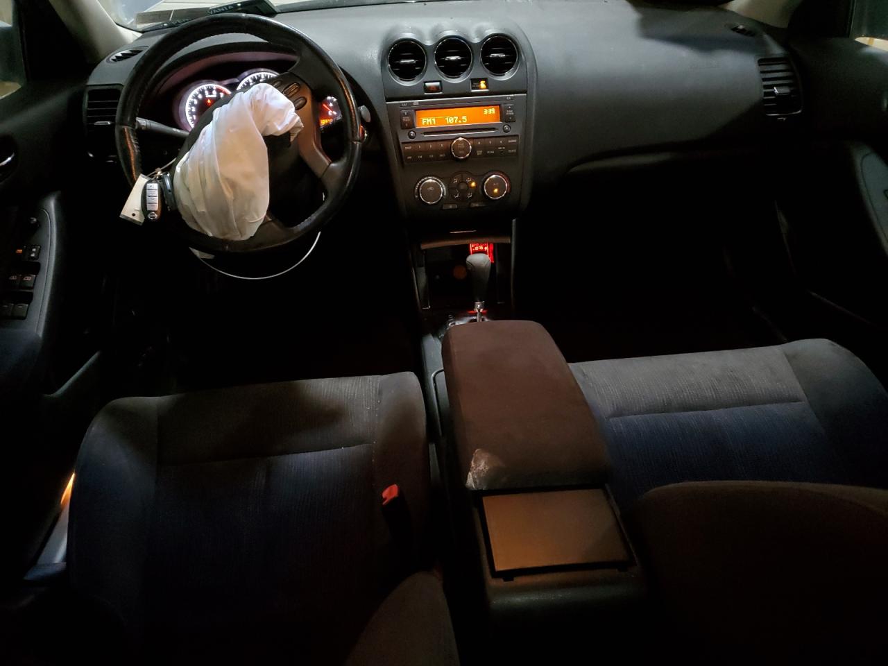 2012 Nissan Altima - Image 8