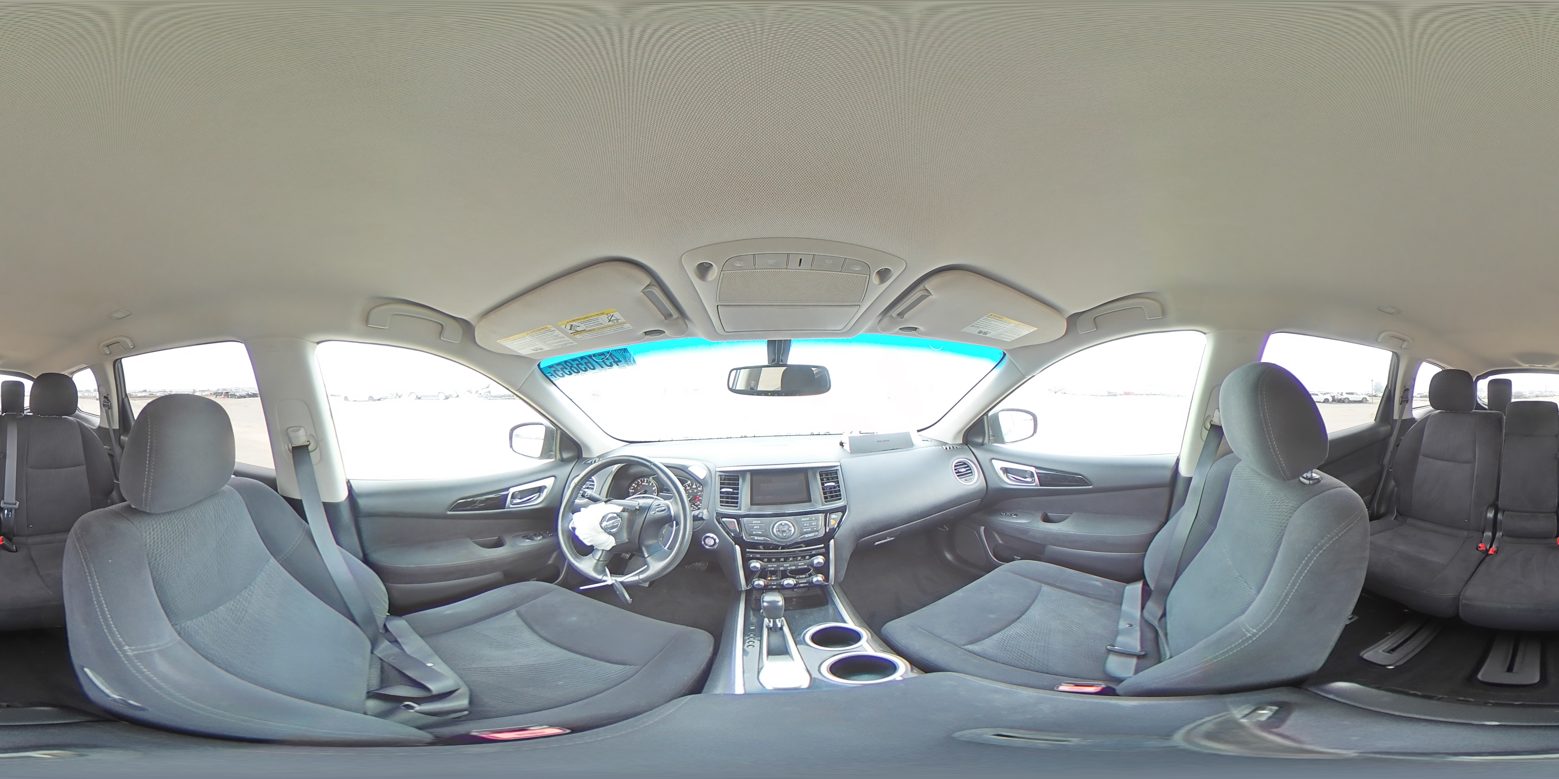 2016 Nissan Pathfinder - Image 13