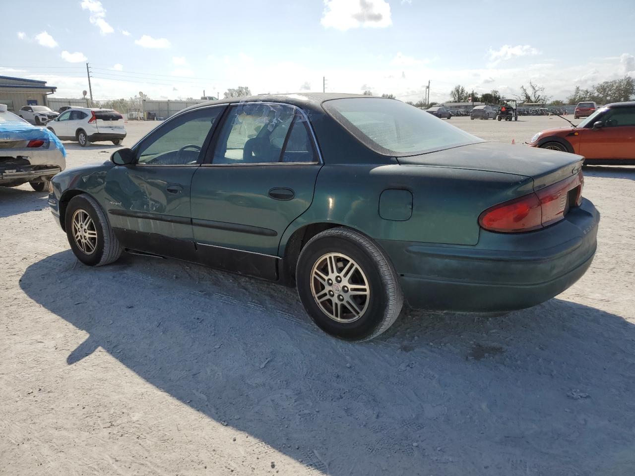 1999 Buick Regal - Image 2