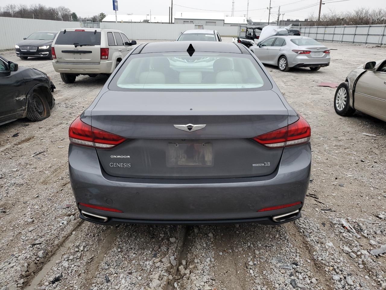 2015 Hyundai Genesis - Image 6