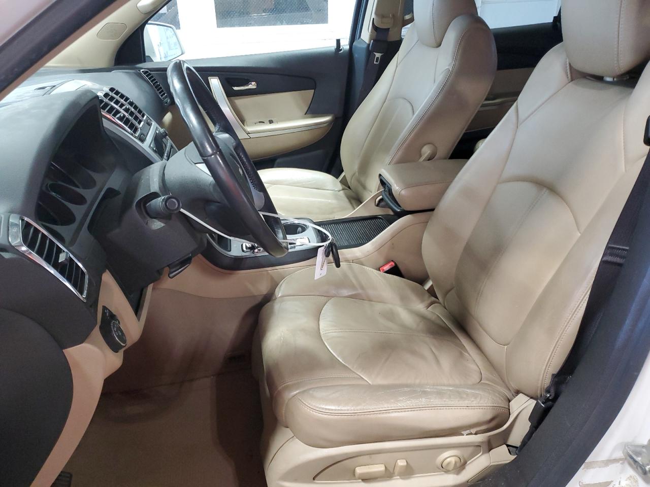 2011 GMC Acadia - Image 7
