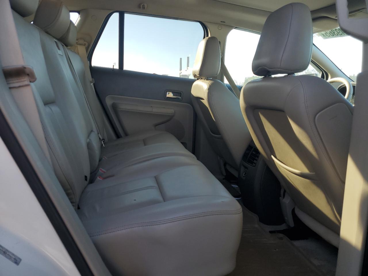 2008 Ford Edge - Image 11