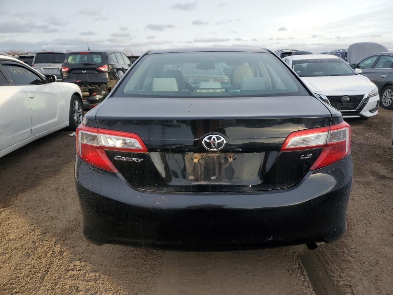 2013 Toyota Camry - Image 6