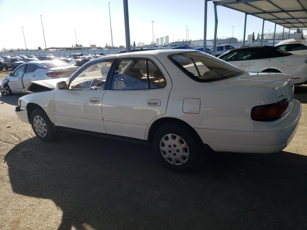 1995 Toyota Camry - Image 2