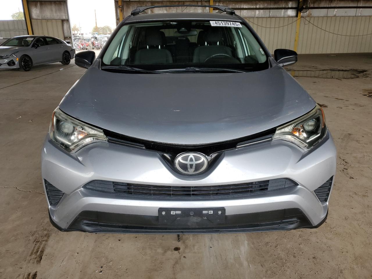 2017 Toyota RAV 4 - Image 5