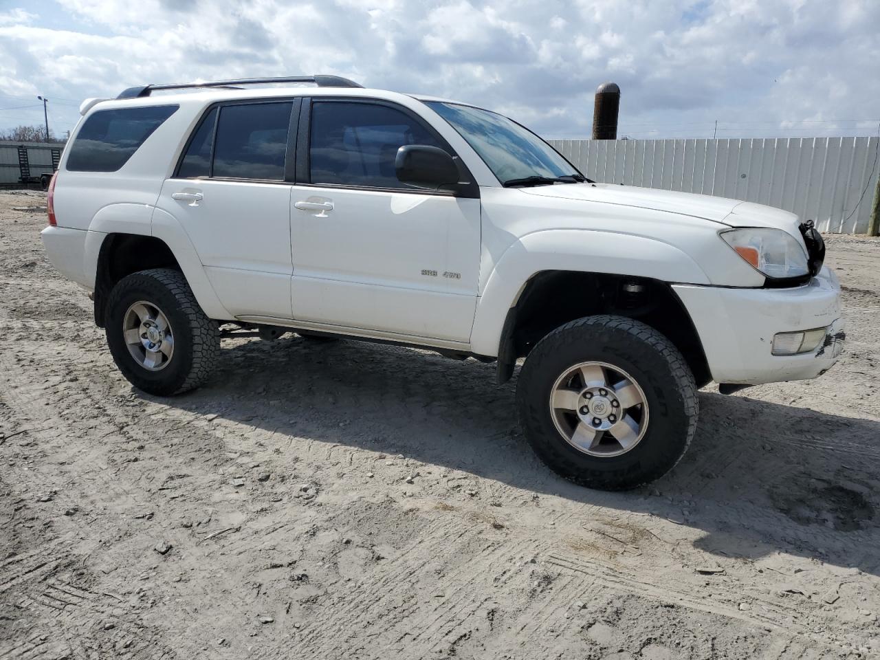 2004 Toyota 4Runner - Image 4