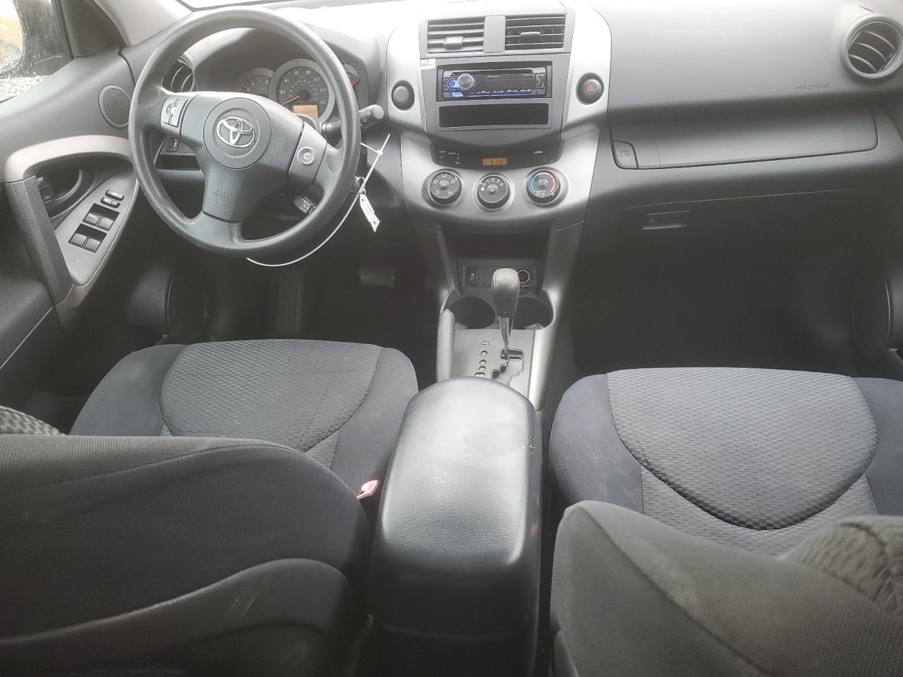 2009 Toyota RAV 4 - Image 8