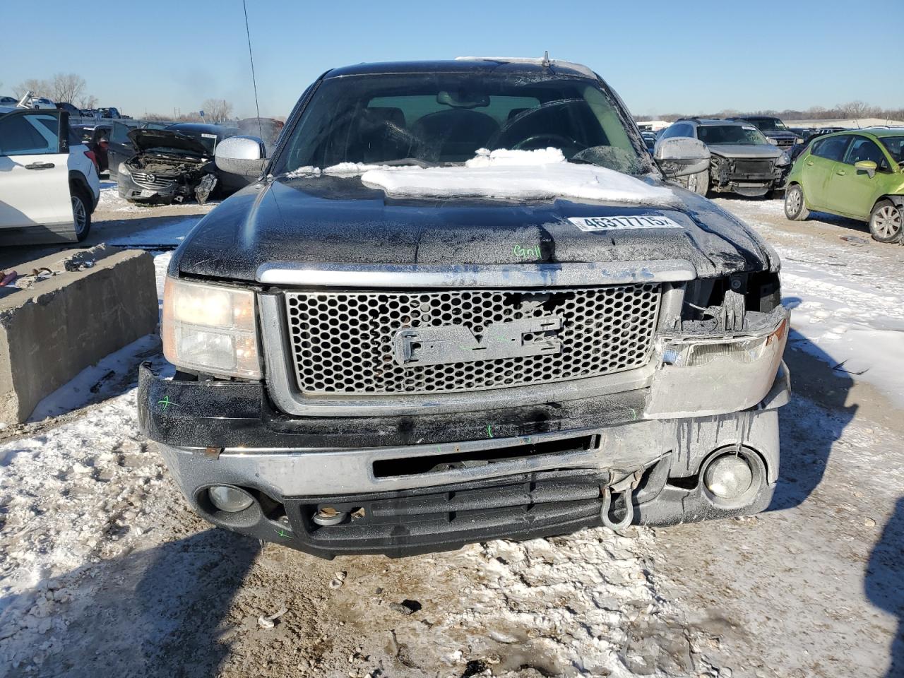 2011 GMC Sierra - Image 5