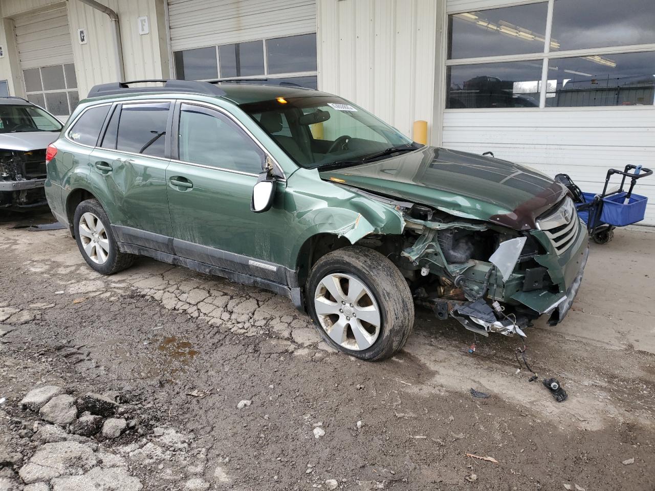 2010 Subaru Outback - Image 4