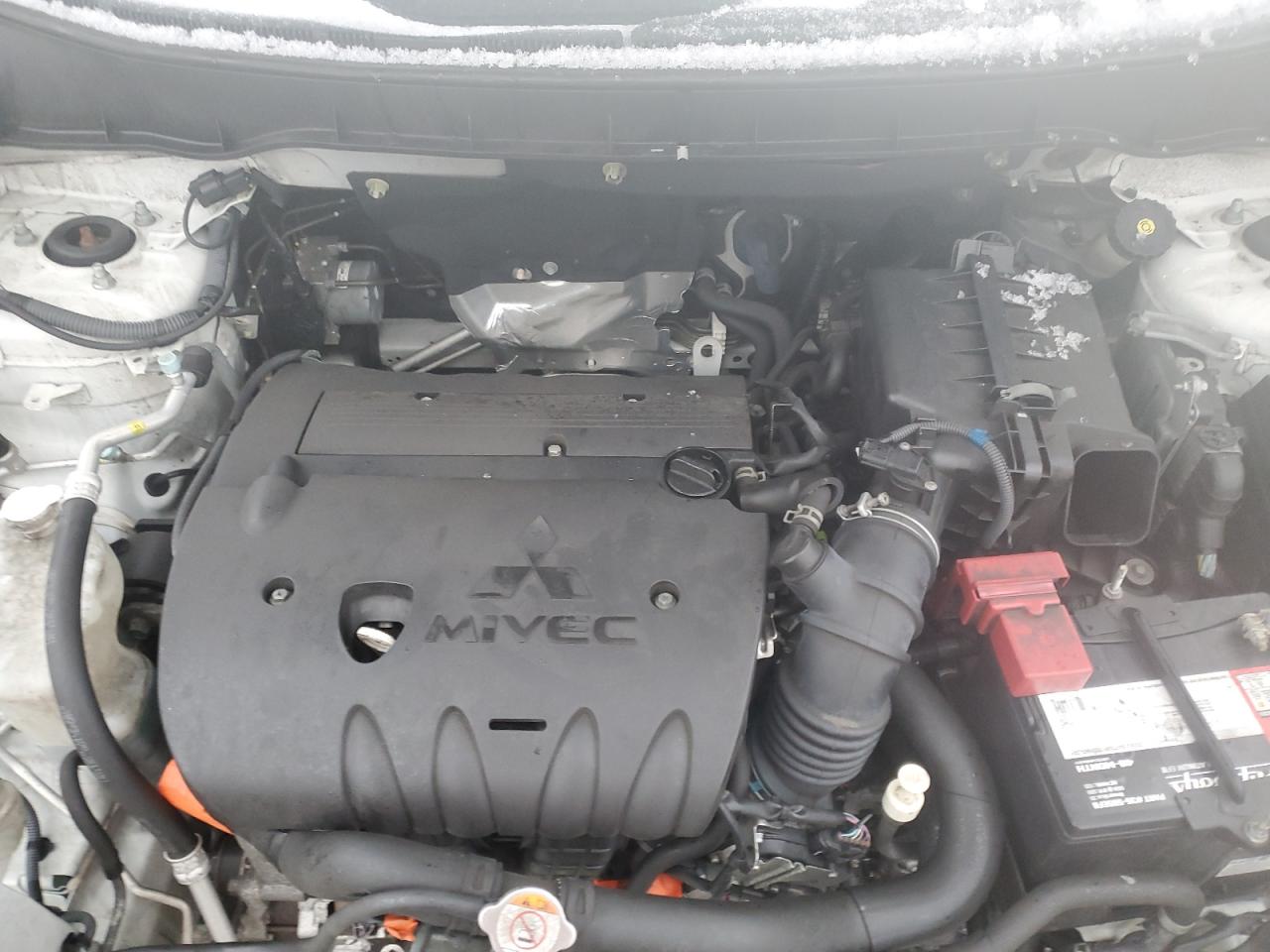2019 Mitsubishi Outlander - Image 12