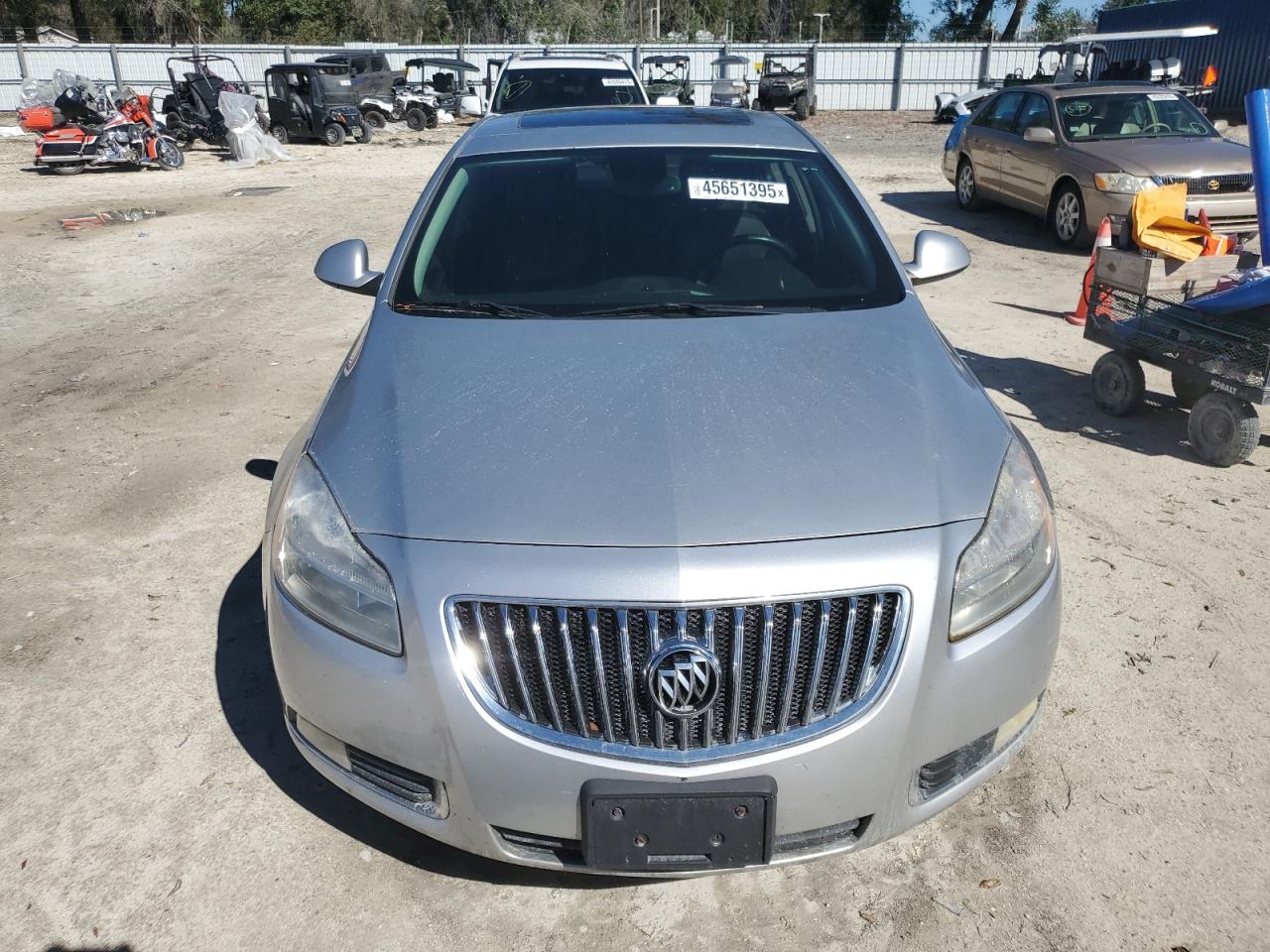 2011 Buick Regal - Image 5