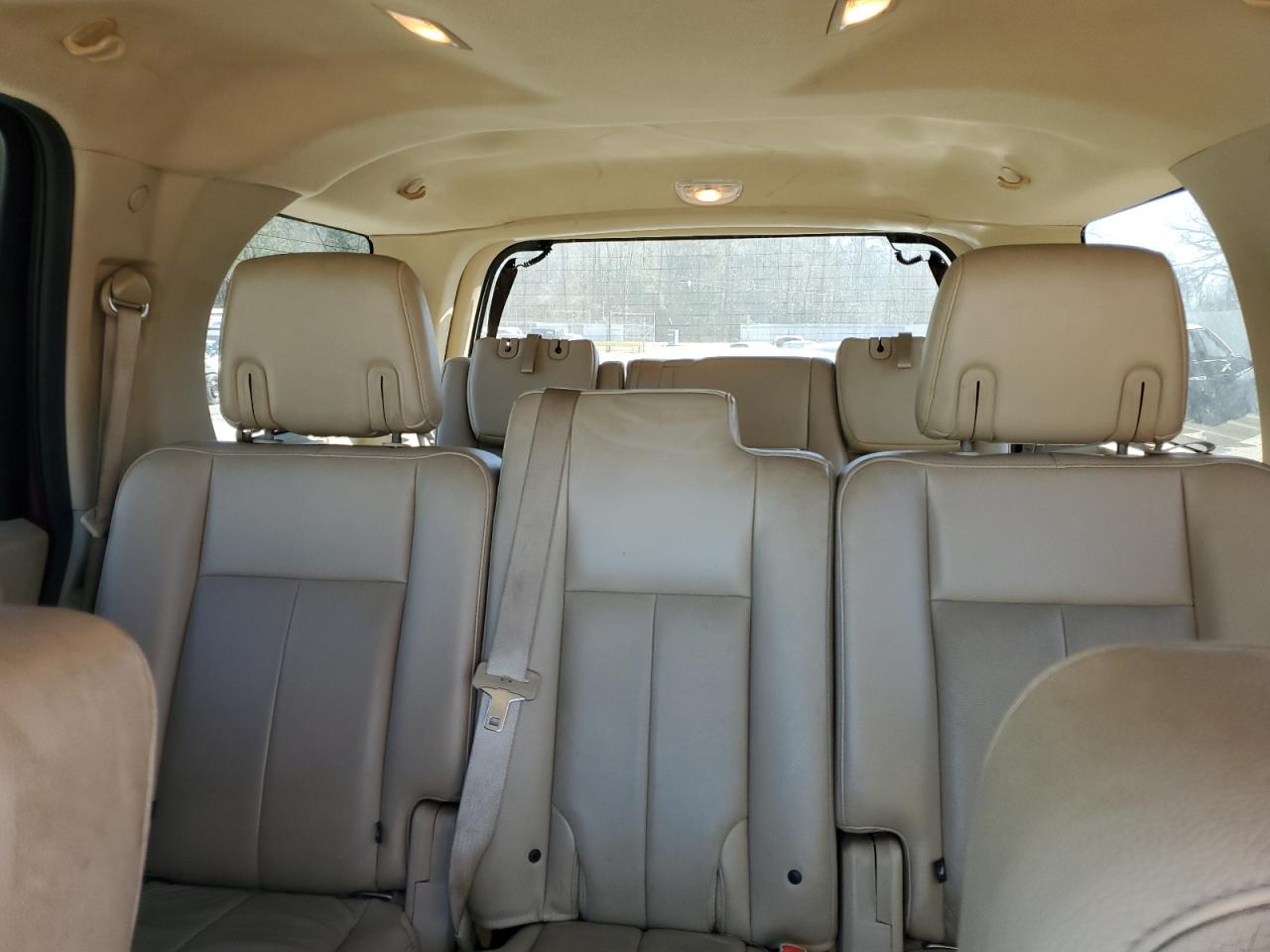 2008 Ford Expedition - Image 10