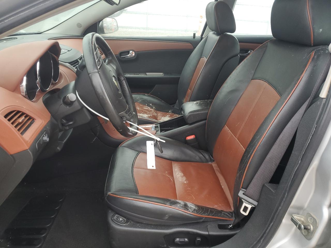 2009 Chevrolet Malibu - Image 7