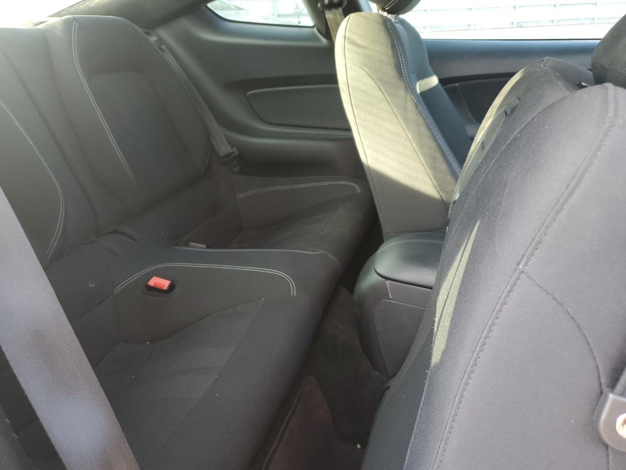 2018 Ford Mustang - Image 10