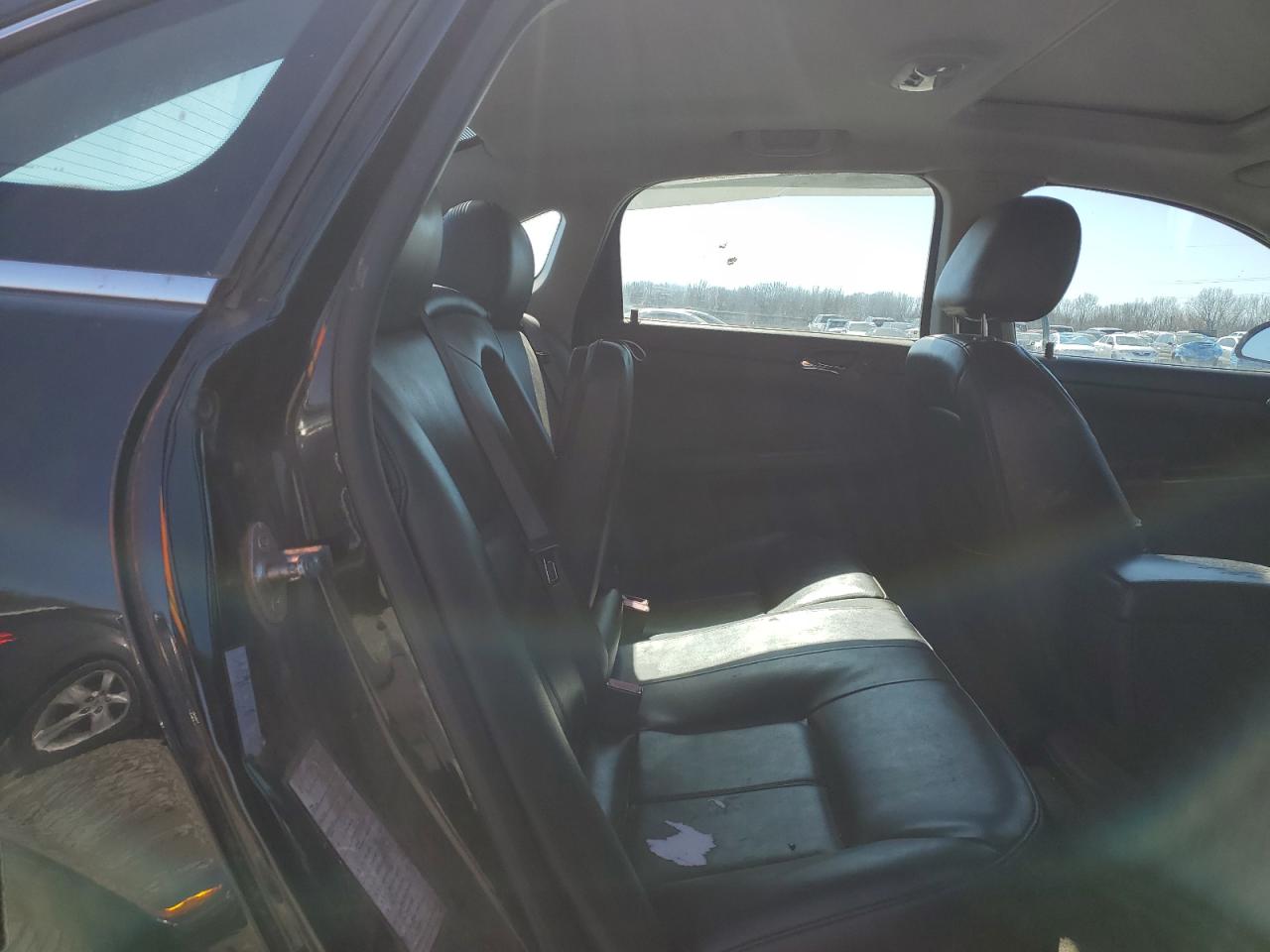 2012 Chevrolet Impala - Image 11
