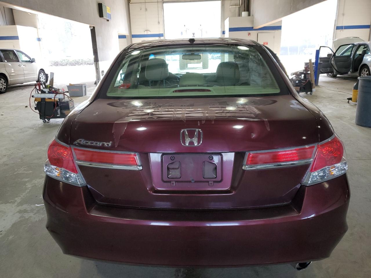 2011 Honda Accord - Image 6