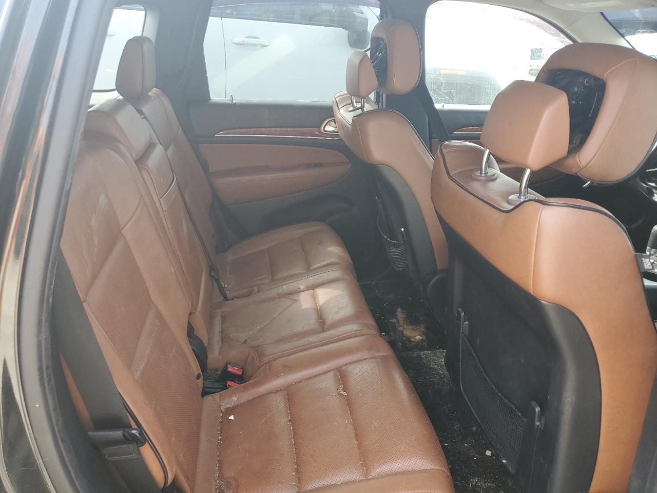 2011 Jeep Grand Cherokee - Image 11