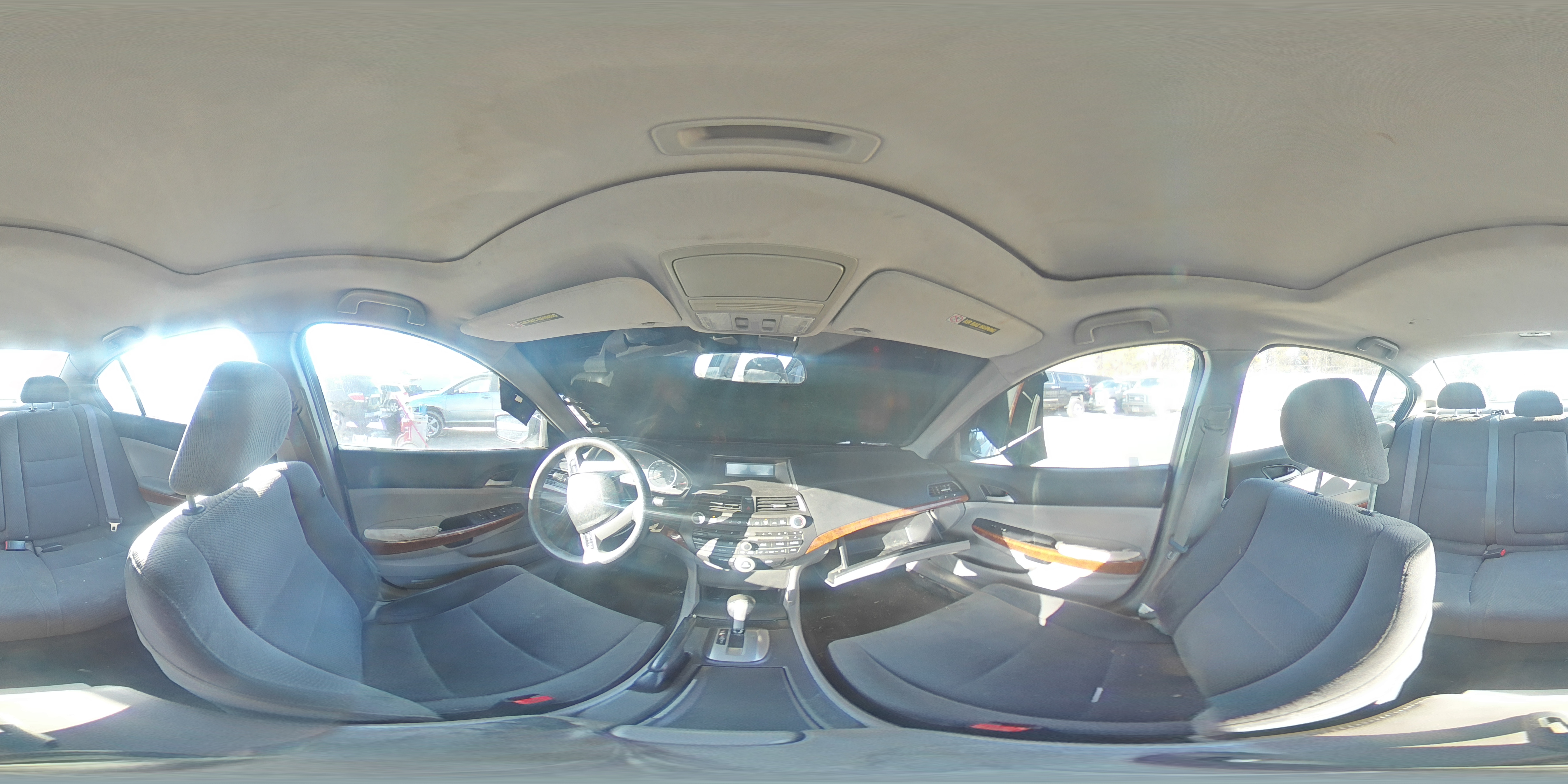 2011 Honda Accord - Image 12