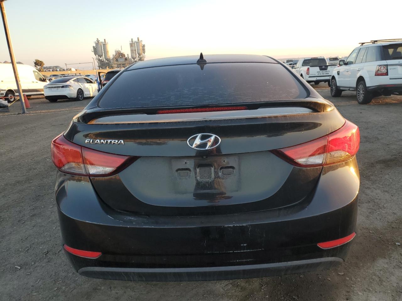 2015 Hyundai Elantra - Image 6