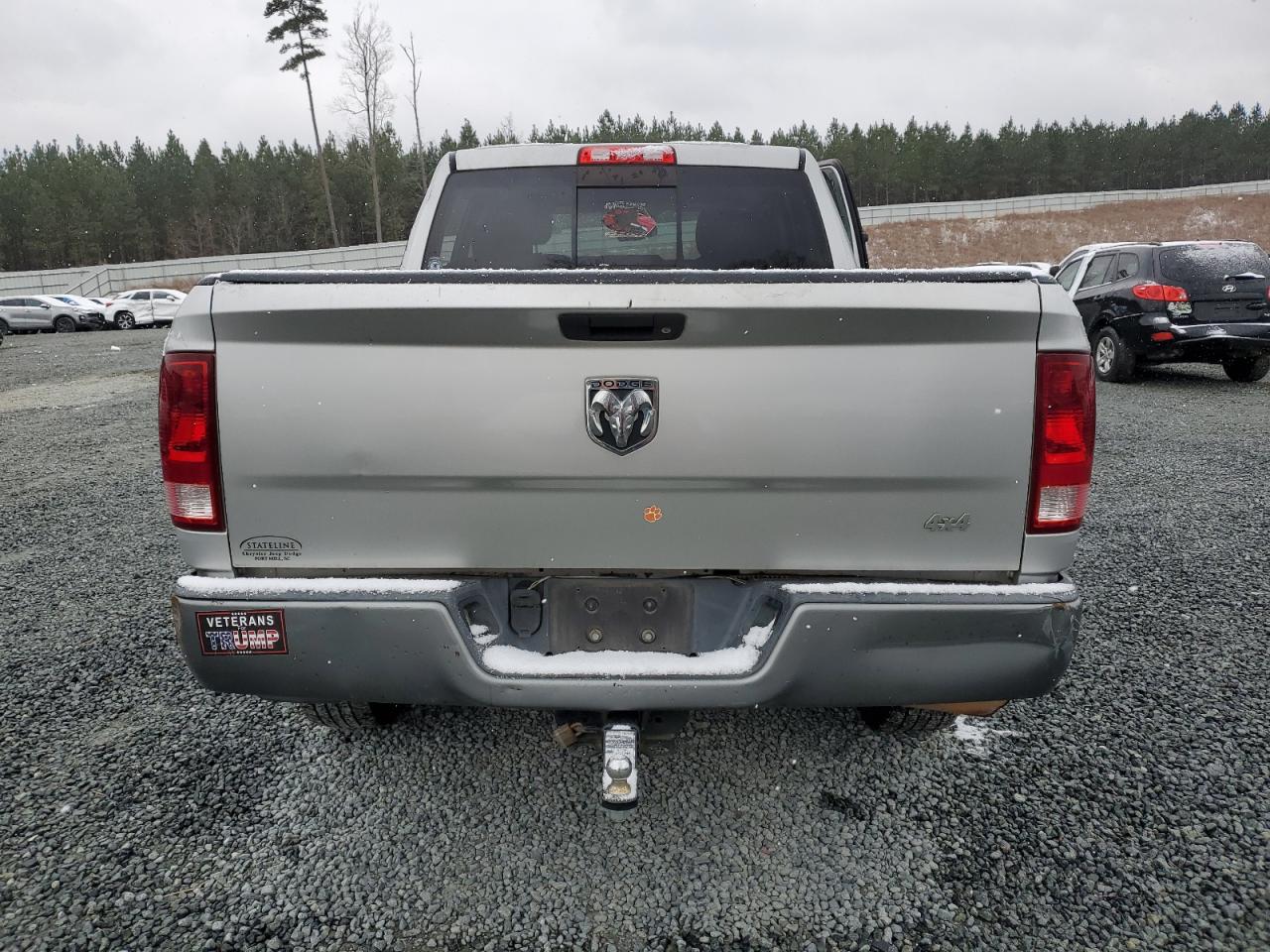 2010 Dodge RAM - Image 6