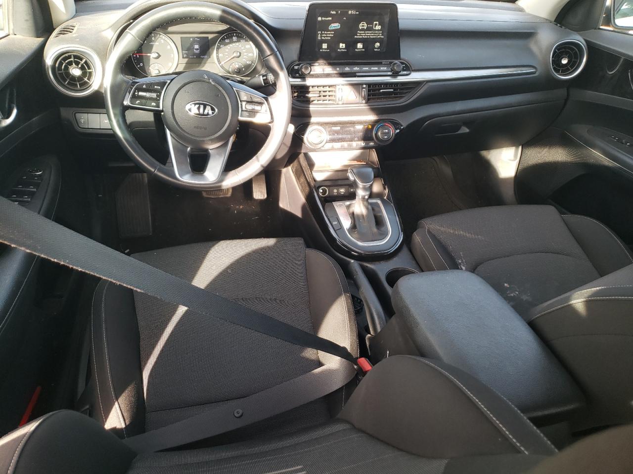 2019 Kia Forte - Image 8