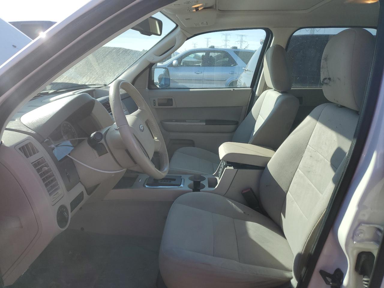 2011 Ford Escape - Image 7