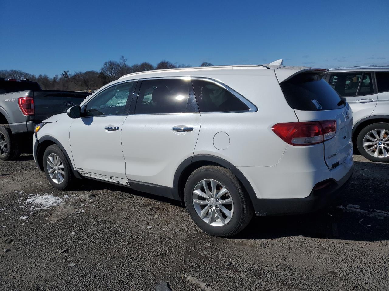 2018 Kia Sorento - Image 2