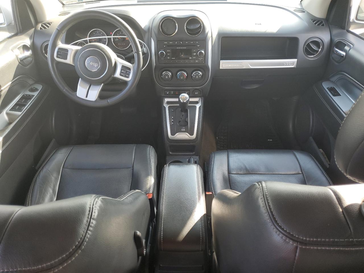 2015 Jeep Compass - Image 8