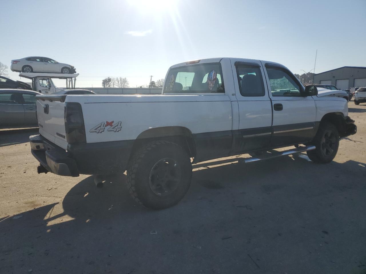 2004 Chevrolet Silverado - Image 3