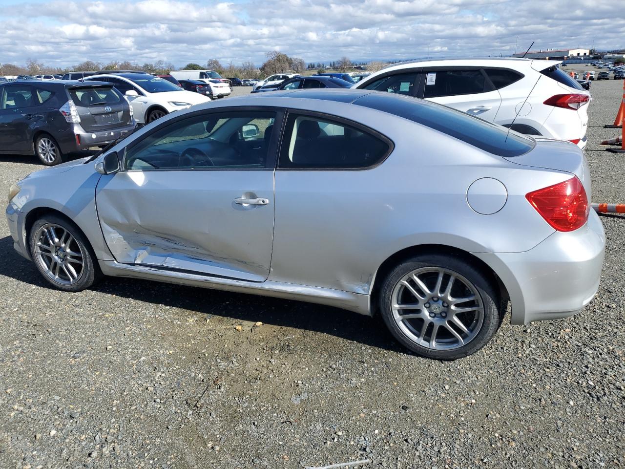 2006 Toyota tC - Image 2
