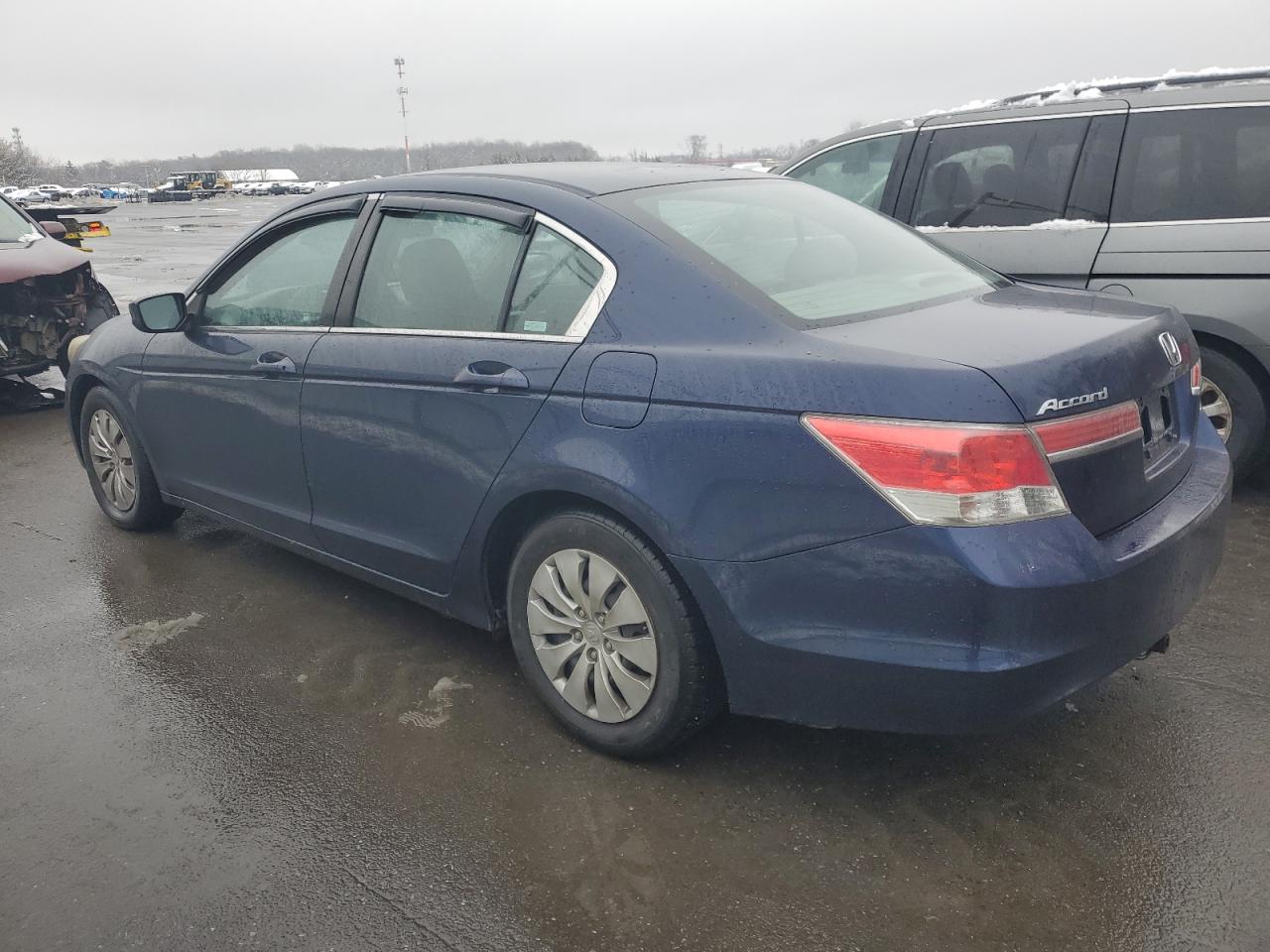 2011 Honda Accord - Image 2