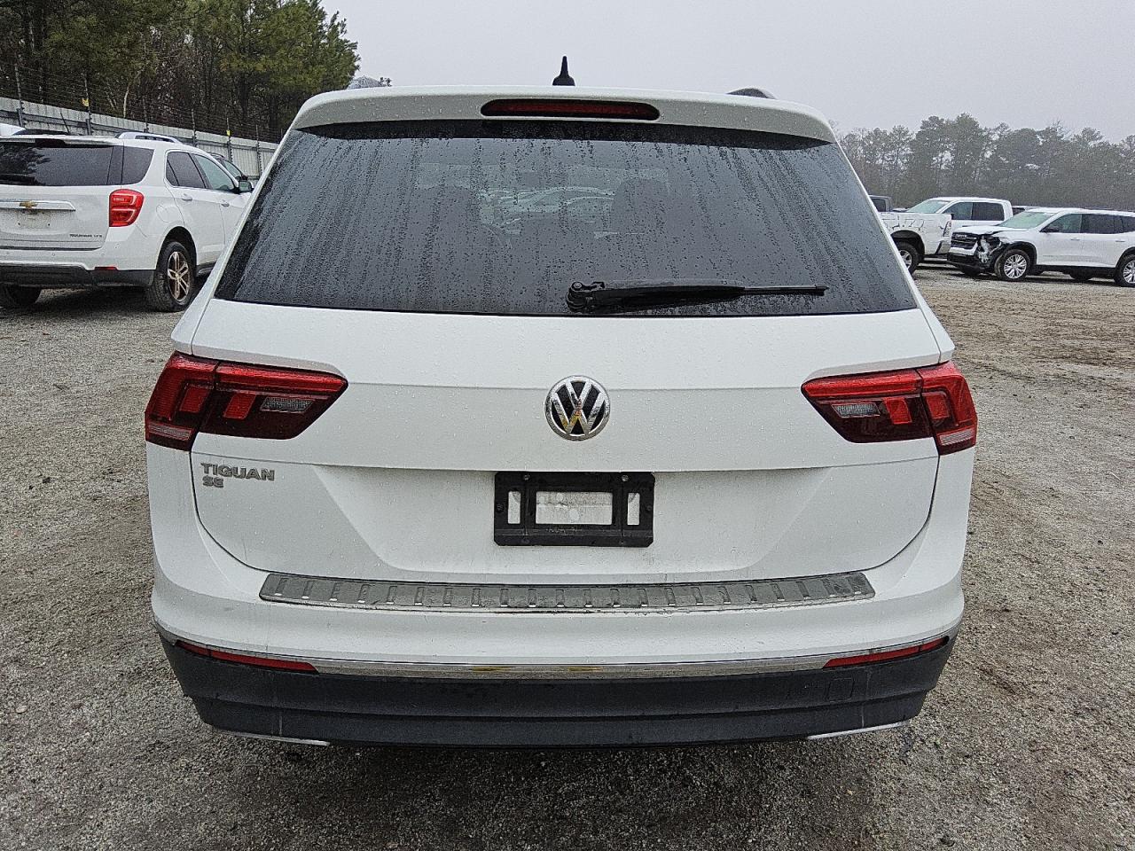 2020 Volkswagen Tiguan - Image 6