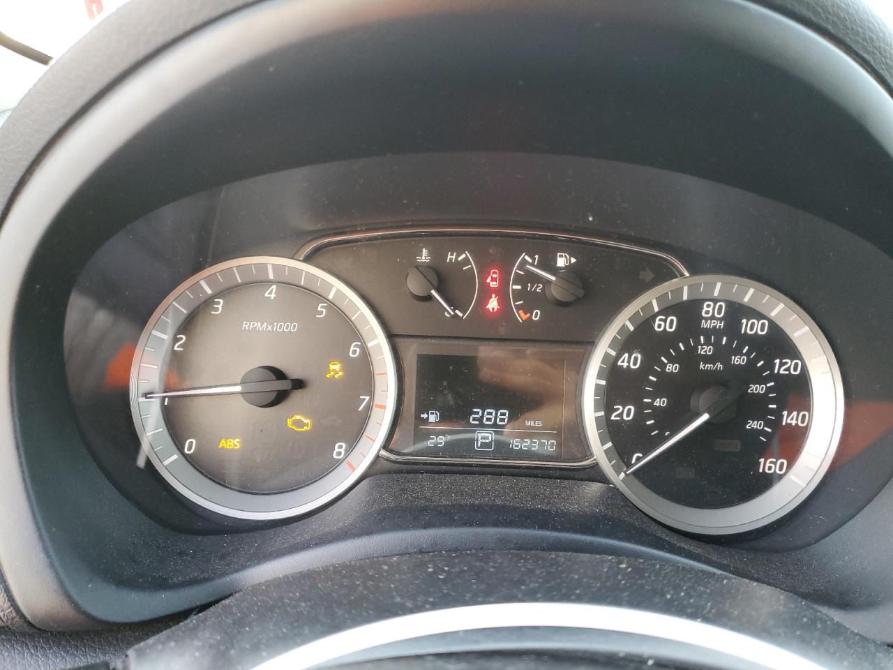 2013 Nissan Sentra - Image 9