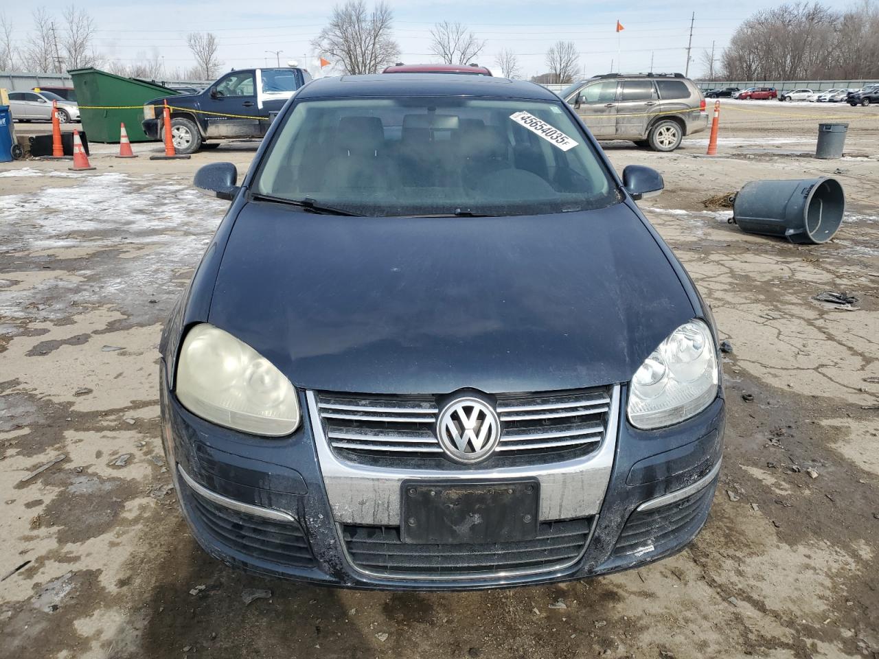 2006 Volkswagen Jetta - Image 5