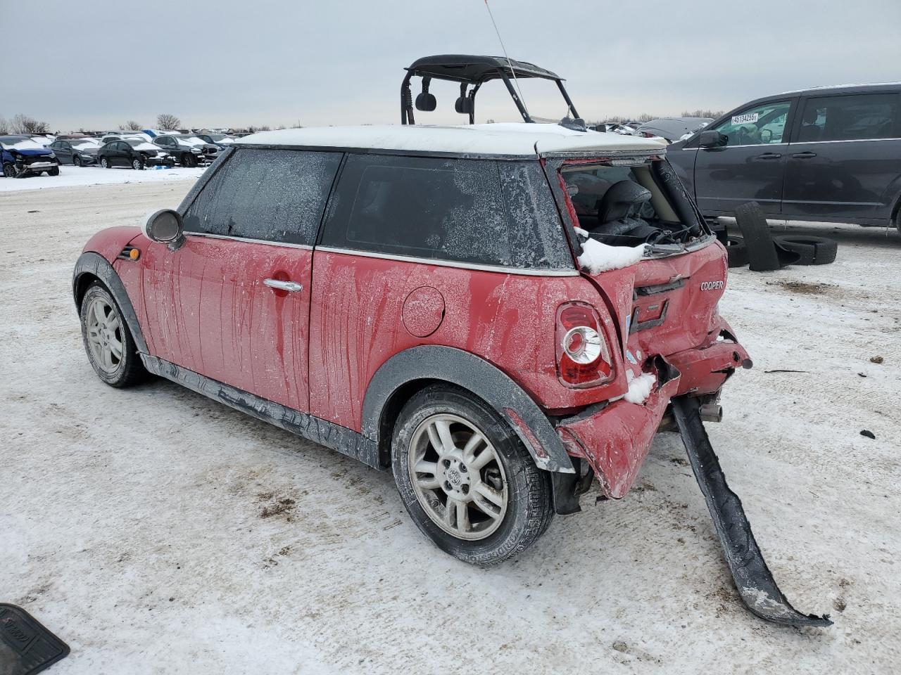 2011 MINI Cooper - Image 2