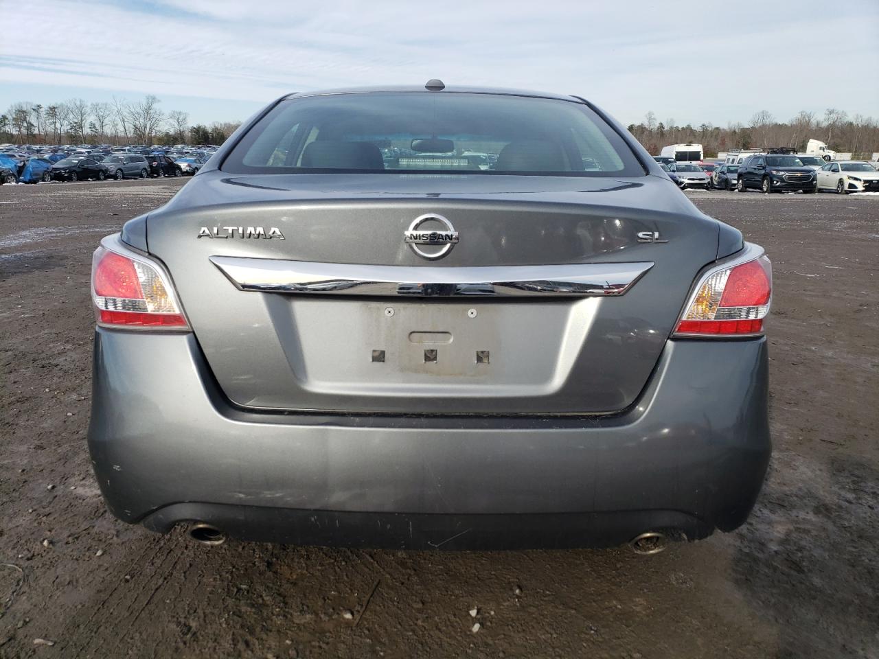 2015 Nissan Altima - Image 6