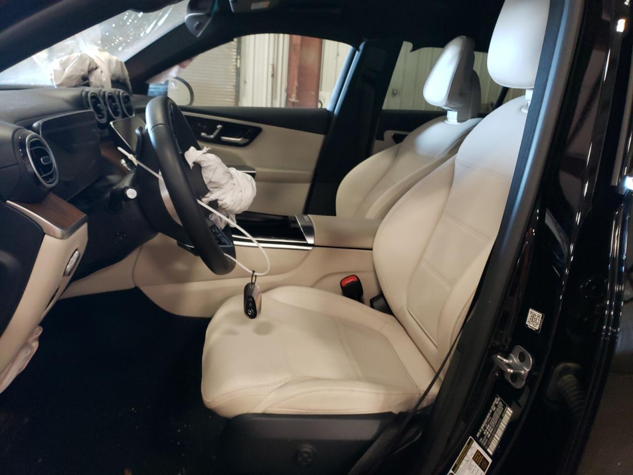 2024 Mercedes-Benz GLC - Image 7