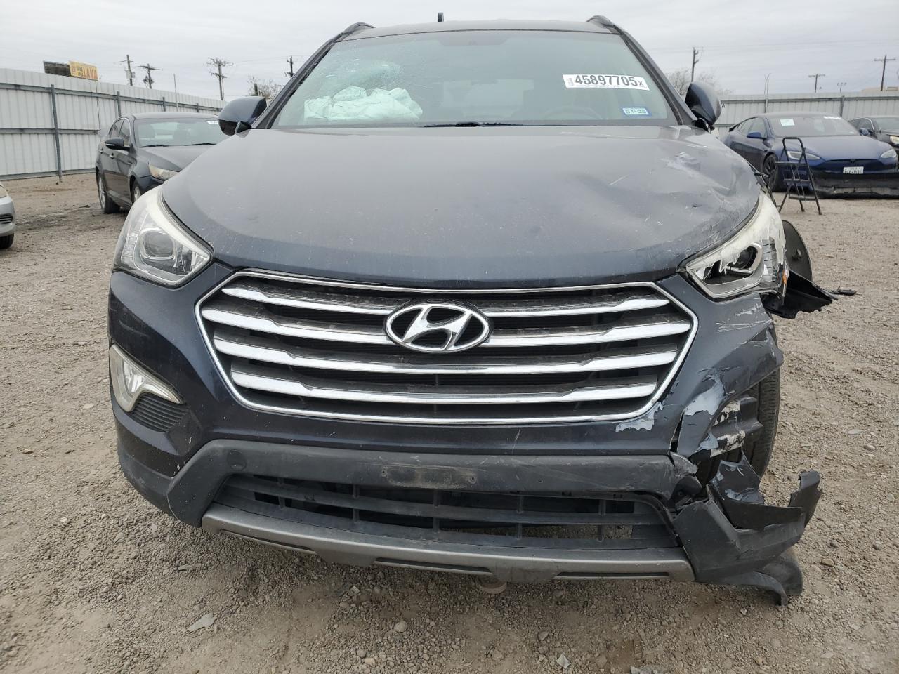 2013 Hyundai Santa Fe - Image 5
