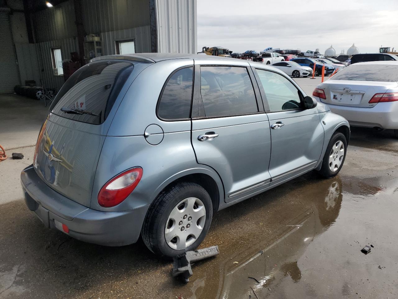2009 Chrysler PT Cruiser - Image 3