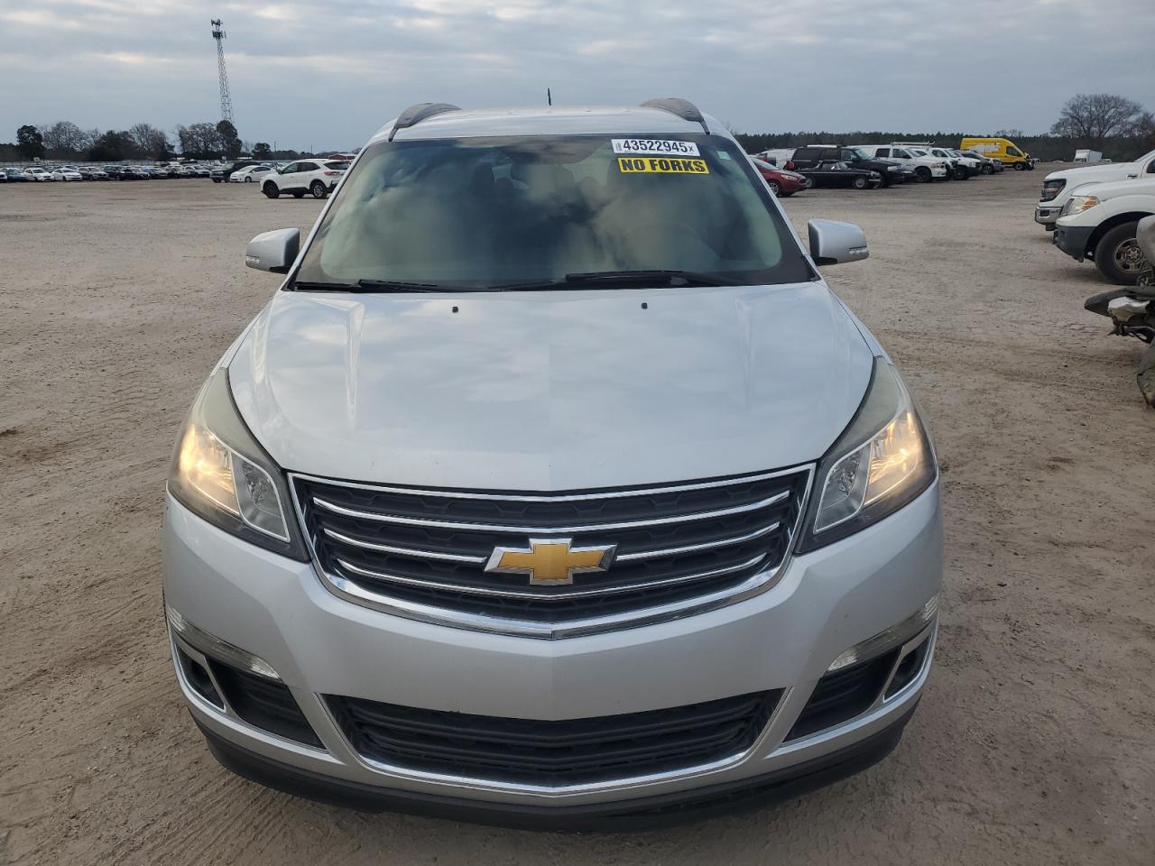 2014 Chevrolet Traverse - Image 5