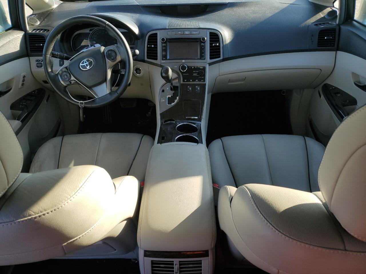 2014 Toyota Venza - Image 8