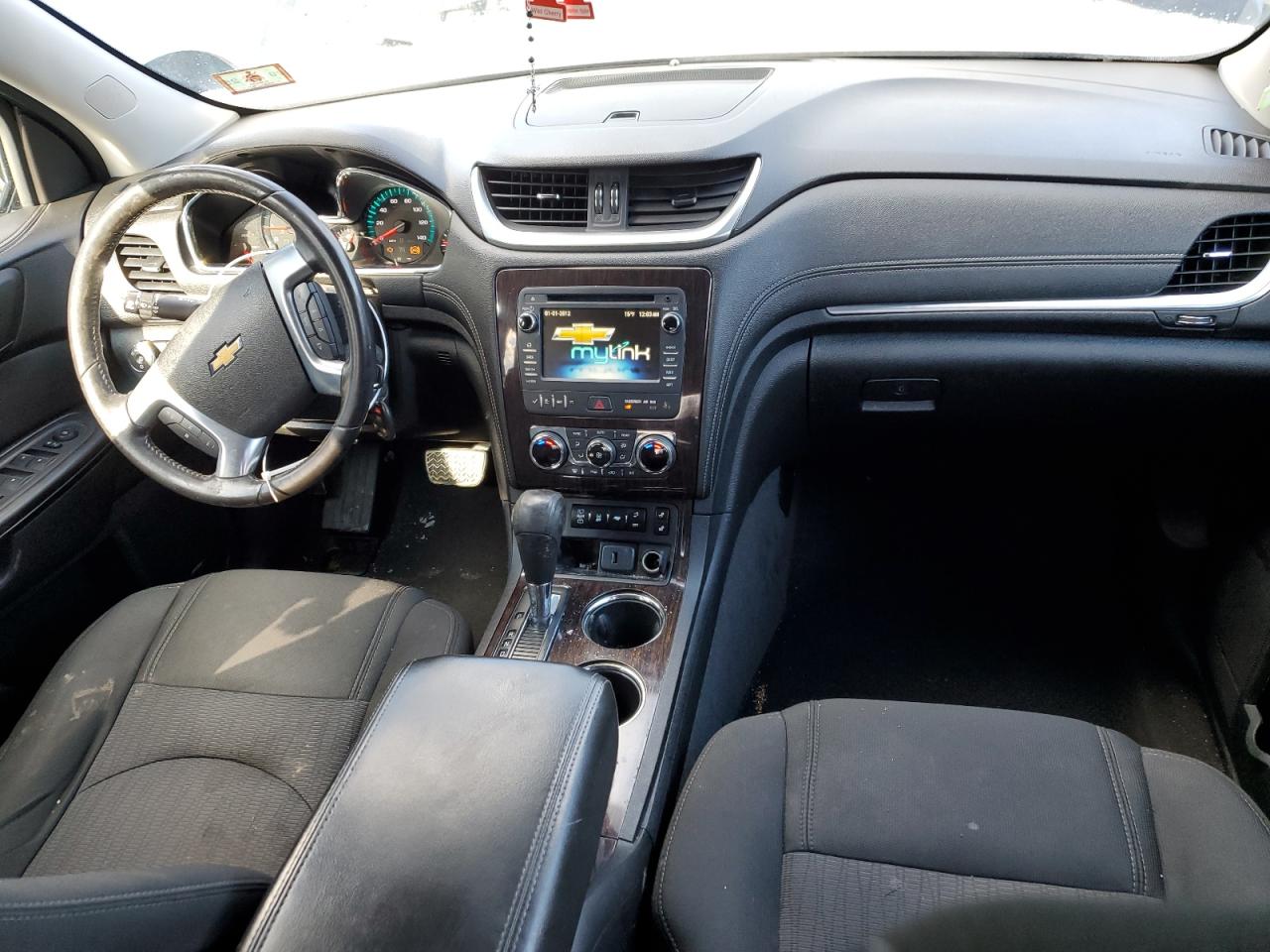 2015 Chevrolet Traverse - Image 8