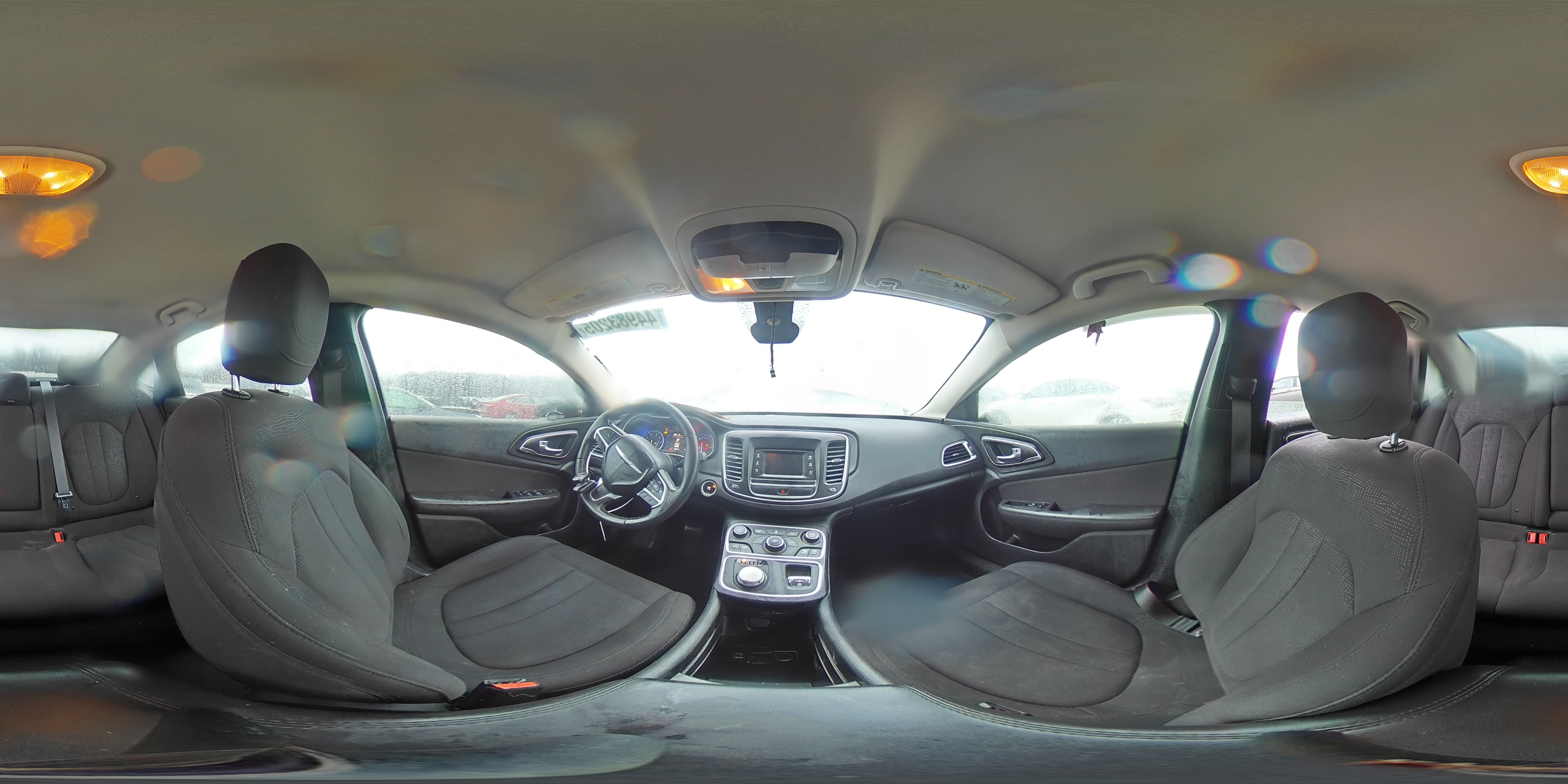 2015 Chrysler 200 - Image 13