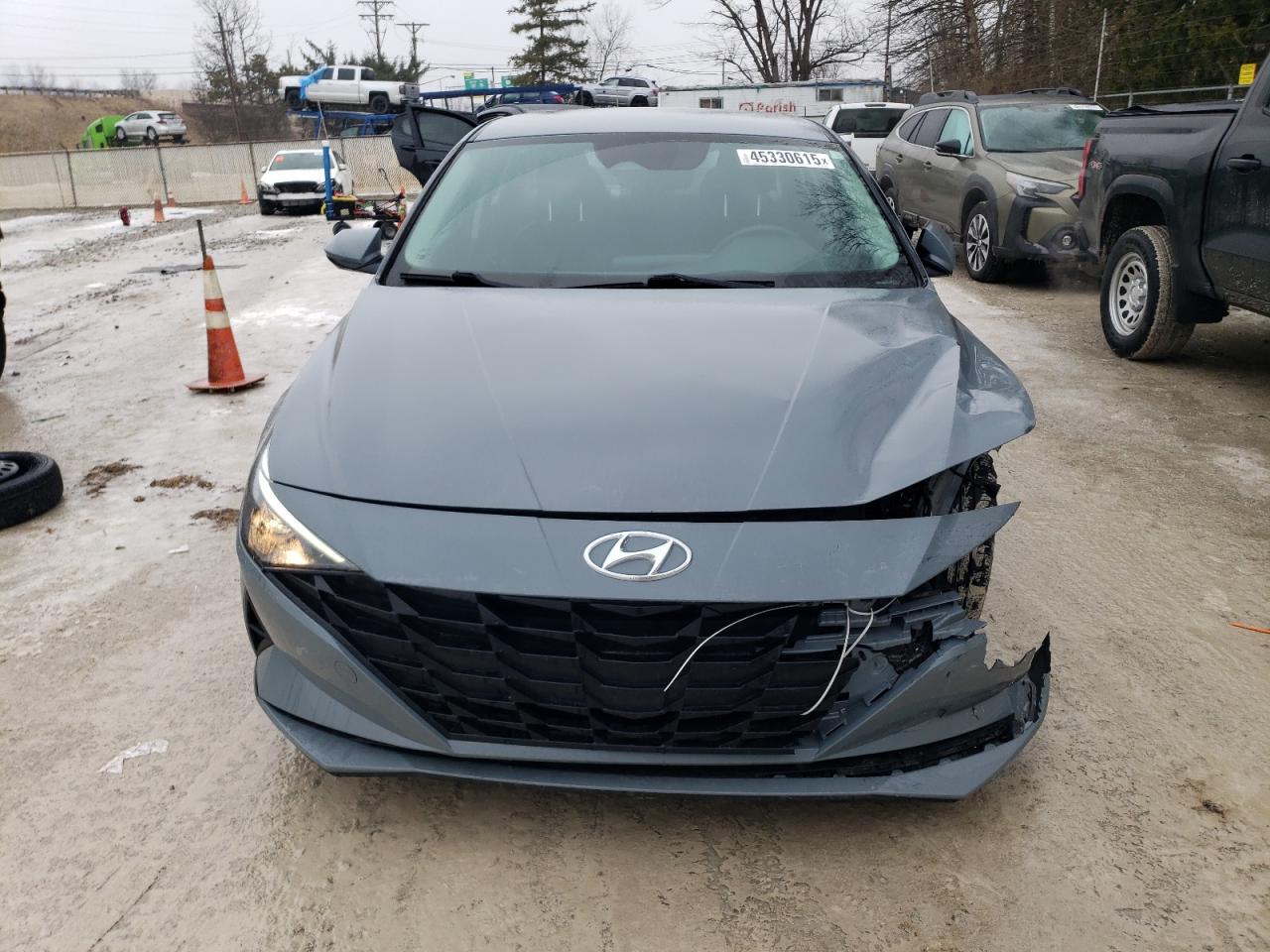 2021 Hyundai Elantra - Image 5