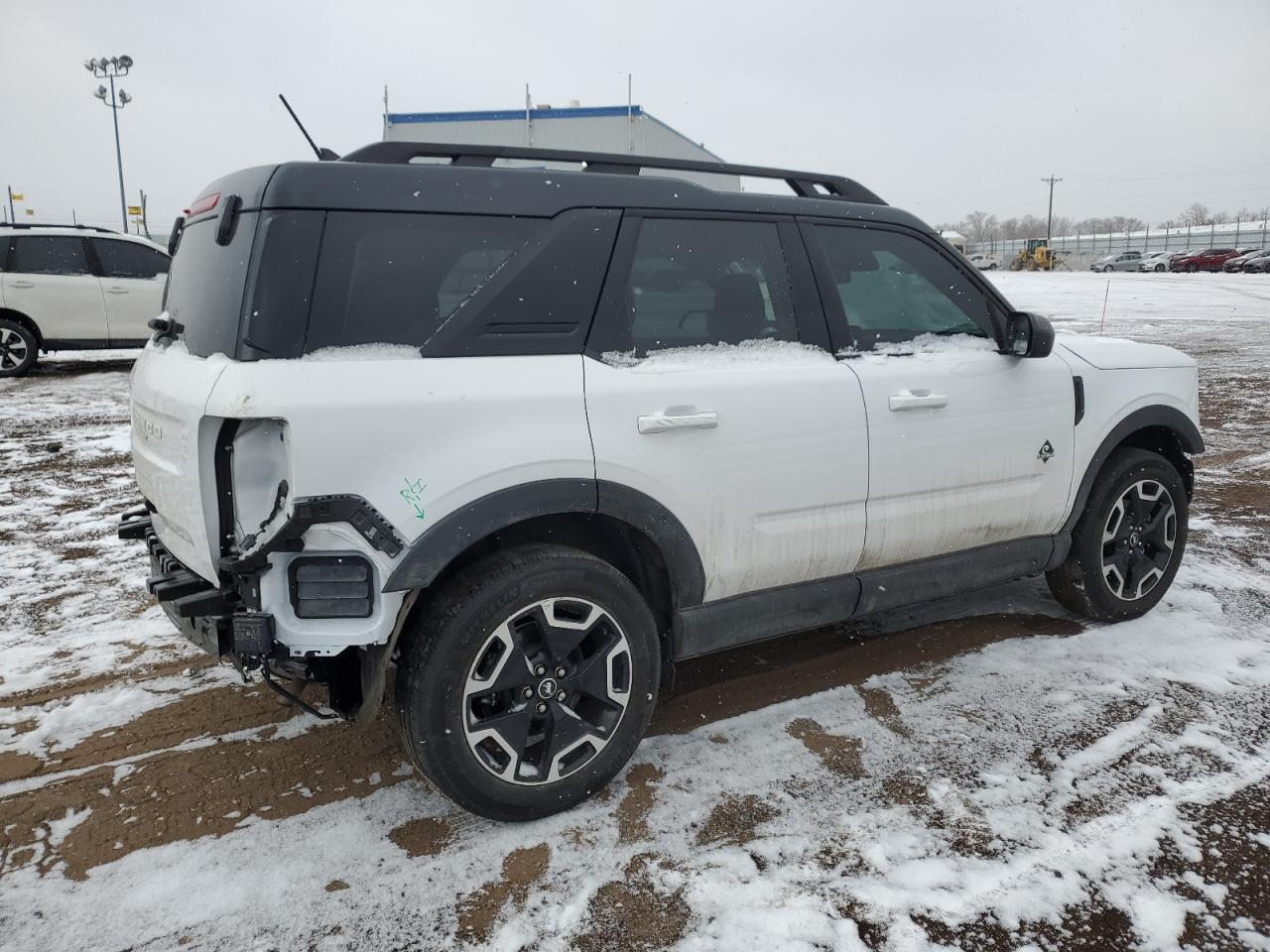 2023 Ford Bronco - Image 3