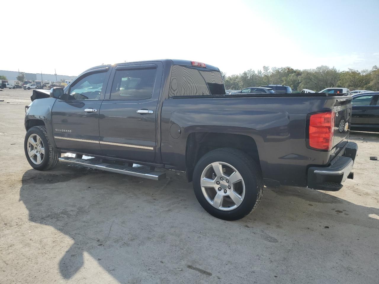 2014 Chevrolet Silverado - Image 2
