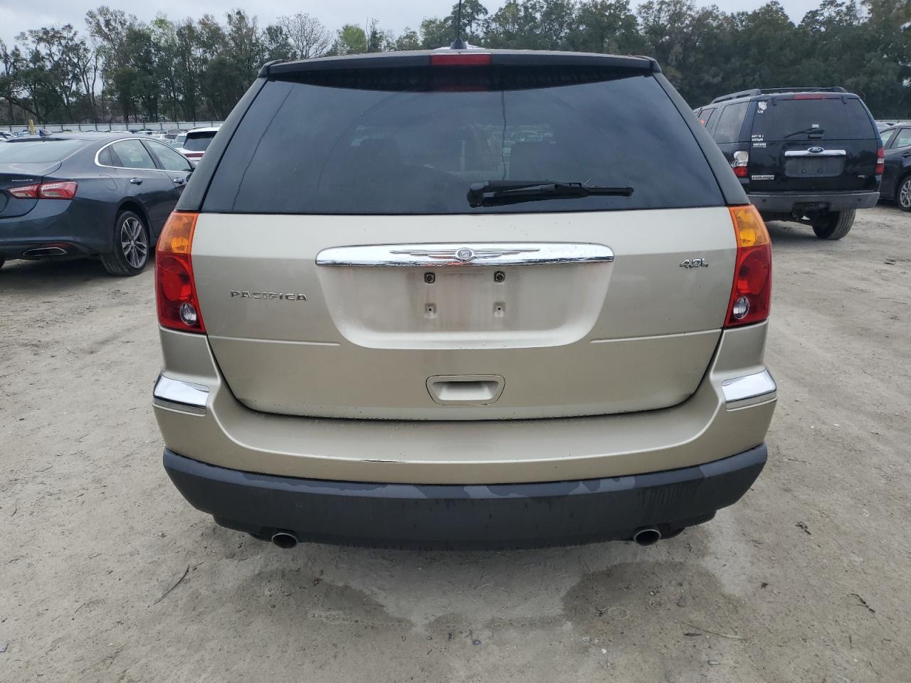 2007 Chrysler Pacifica - Image 6