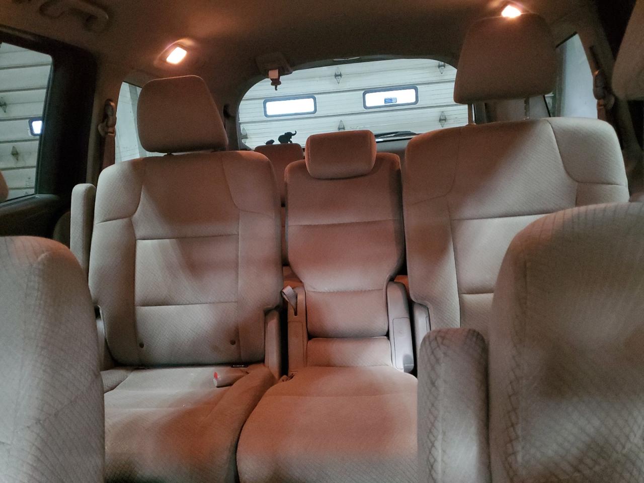 2015 Honda Odyssey - Image 10