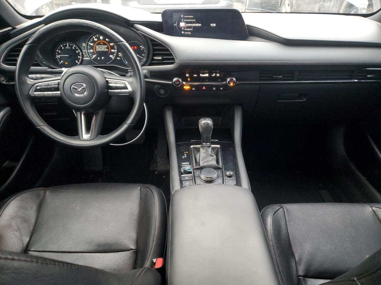 2019 Mazda 3 - Image 8